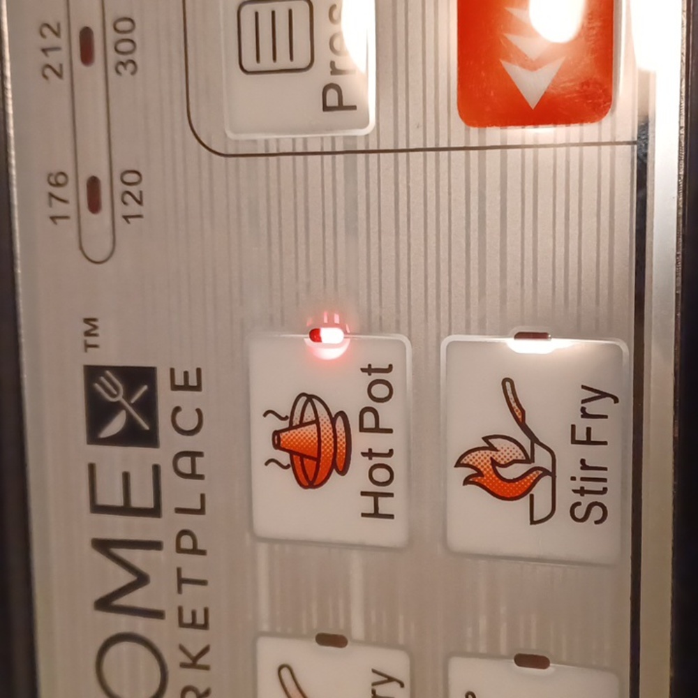 Push button induction cooker - Picture 5 of 11